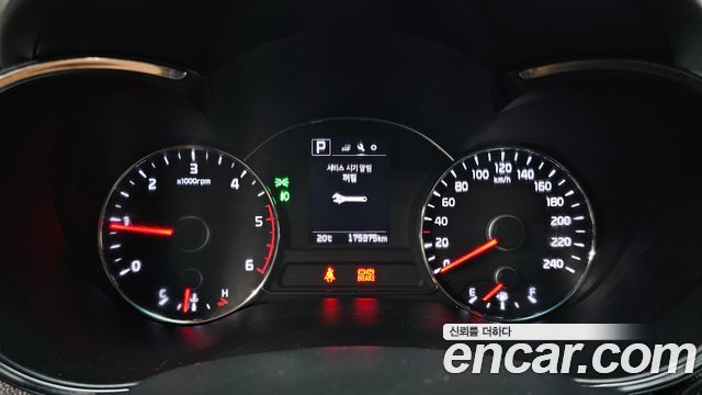 Kia K3 2018 — photo 11