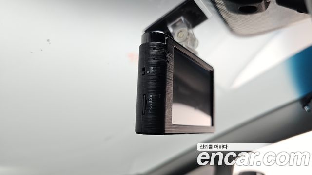 Kia K3 2018 — photo 27