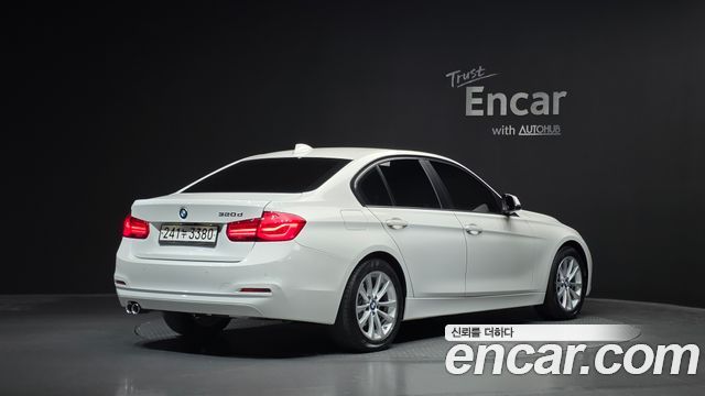BMW 3-Series 2017 — photo 2