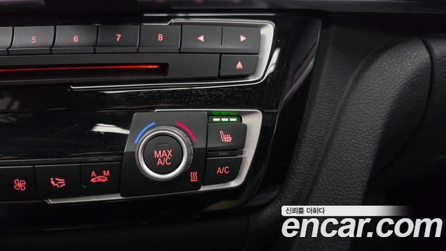 BMW 3-Series 2017 — photo 29