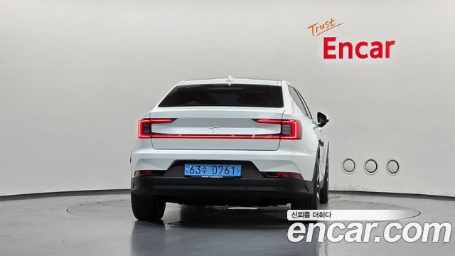 Polestar Polestar 2 2022 — photo 4