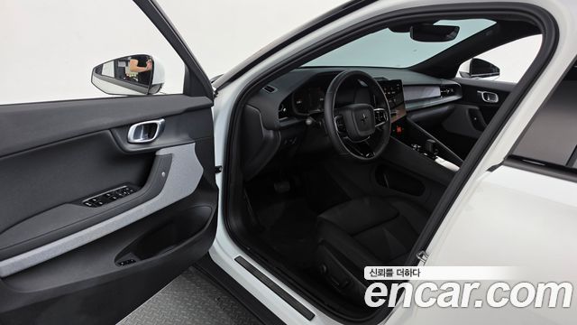 Polestar Polestar 2 2022 — photo 13