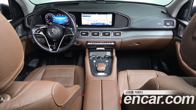 Mercedes-Benz GLE-Class 2024 — photo 10