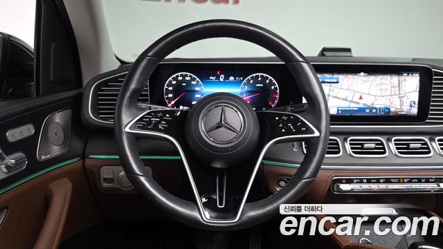 Mercedes-Benz GLE-Class 2024 — photo 19