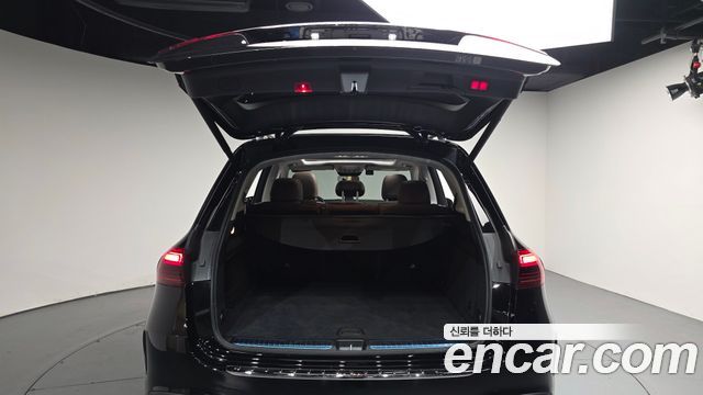 Mercedes-Benz GLE-Class 2024 — photo 26