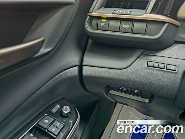 Toyota Crown 2025 — photo 12