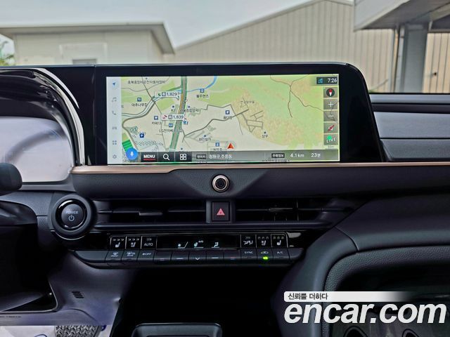 Toyota Crown 2025 — photo 15