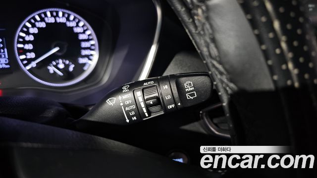 Hyundai Santafe 2019 — photo 21