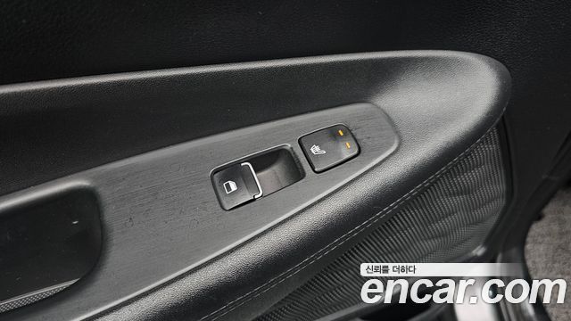 Hyundai Santafe 2019 — photo 25