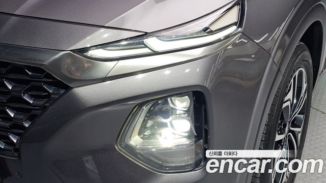 Hyundai Santafe 2019 — photo 8