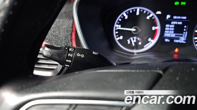 Hyundai Santafe 2019 — photo 29