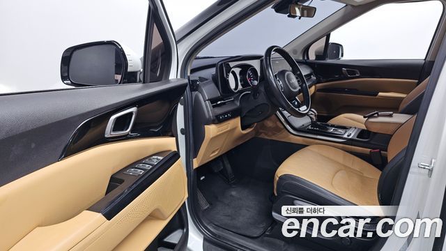 Kia Canival 2022 — photo 13