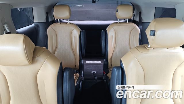 Kia Canival 2022 — photo 18