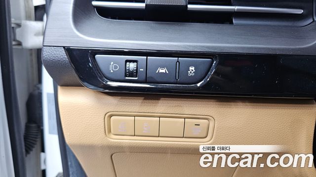 Kia Canival 2022 — photo 20