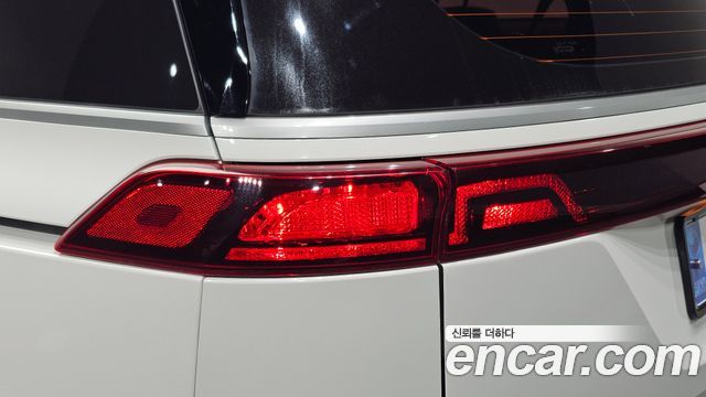 Kia Canival 2022 — photo 9