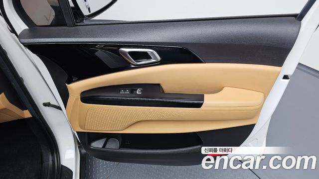 Kia Canival 2022 — photo 15