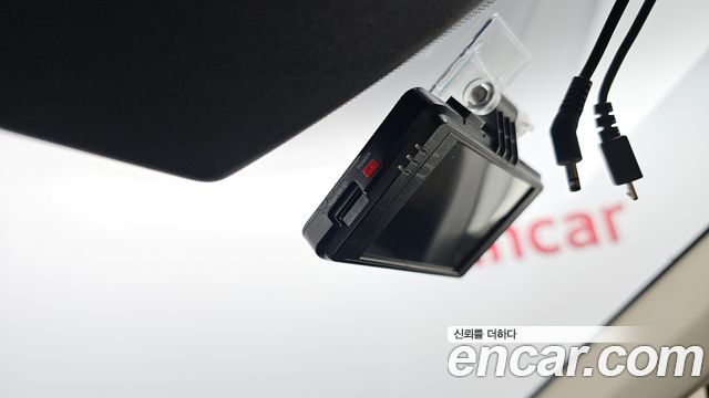 Kia Canival 2022 — photo 28