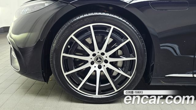 Mercedes-Benz EQS 2022 — photo 5