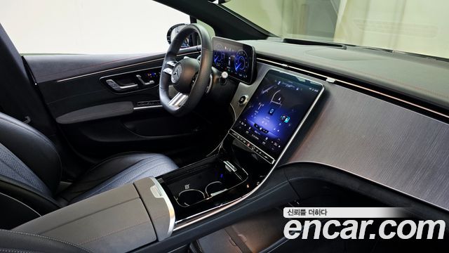 Mercedes-Benz EQS 2022 — photo 25