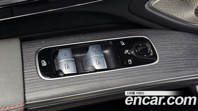 Mercedes-Benz EQS 2022 — photo 27