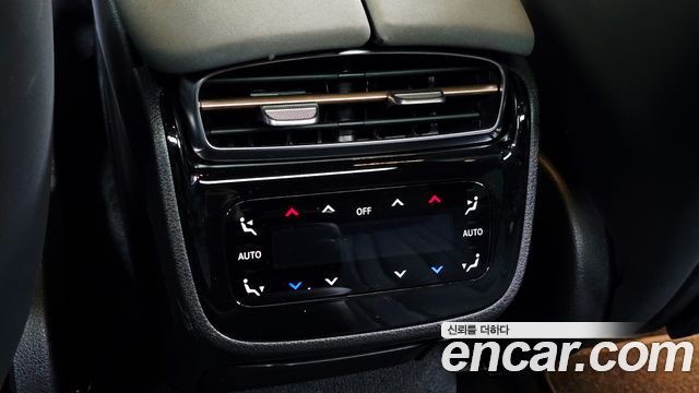 Mercedes-Benz EQS 2022 — photo 29