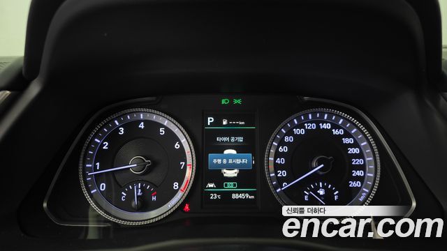 Hyundai Sonata 2022 — photo 11