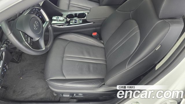 Hyundai Sonata 2022 — photo 23