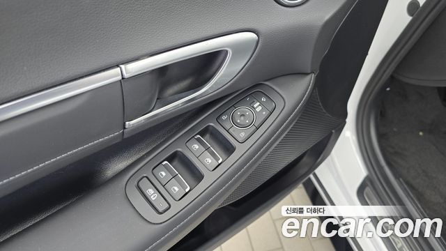 Hyundai Sonata 2022 — photo 28