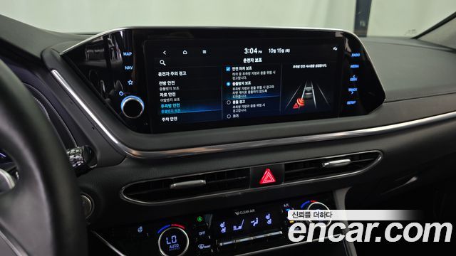 Hyundai Sonata 2022 — photo 32