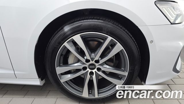 Audi A6 2023 — photo 7