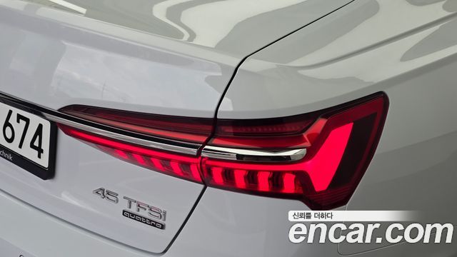 Audi A6 2023 — photo 9