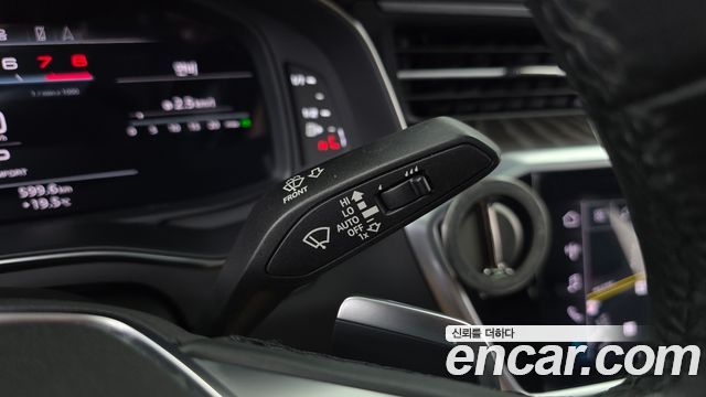 Audi A6 2023 — photo 30