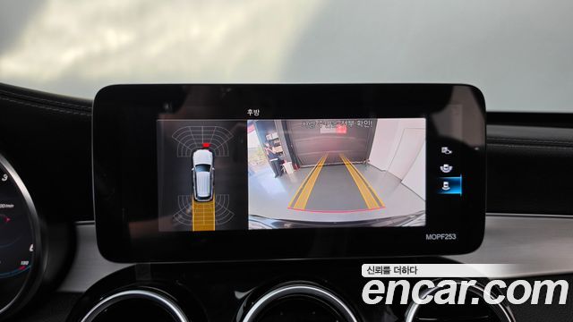 Mercedes-Benz GLC-Class 2021 — photo 14