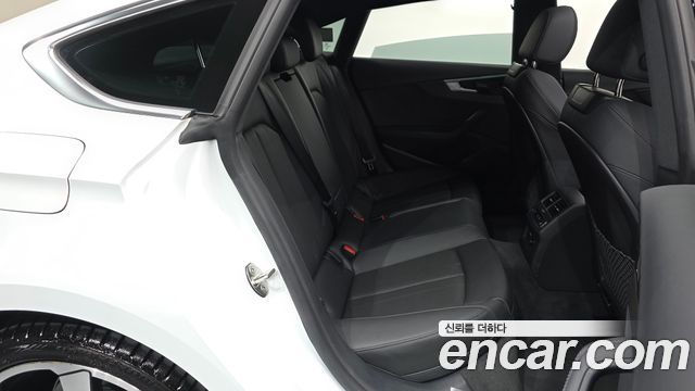 Audi A5 2024 — photo 12