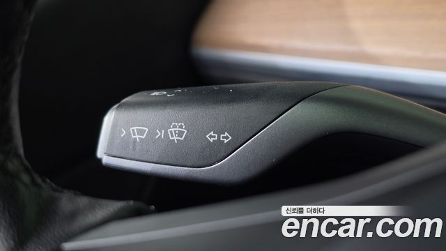 Tesla Model Y 2022 — photo 24