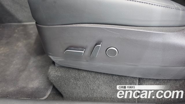 Tesla Model Y 2022 — photo 26