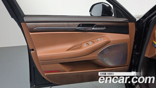 Genesis G90 2019 — photo 14