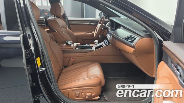 Genesis G90 2019 — photo 16
