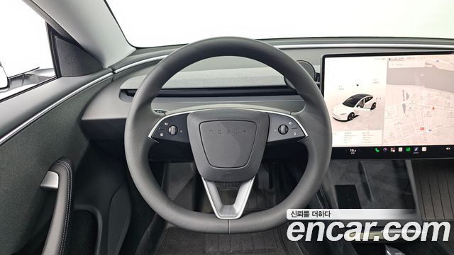 Tesla Model 3 2026 — photo 13