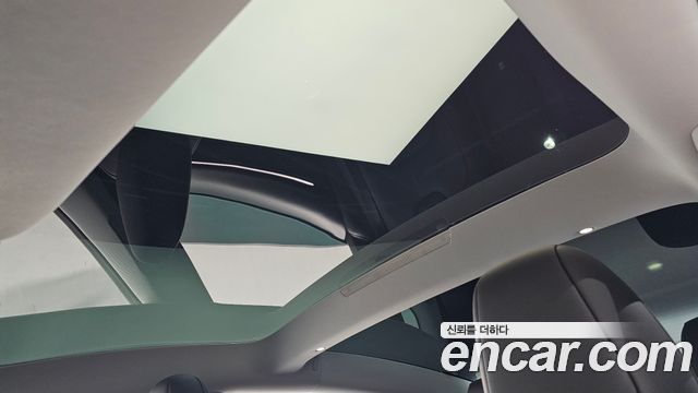 Tesla Model 3 2026 — photo 19