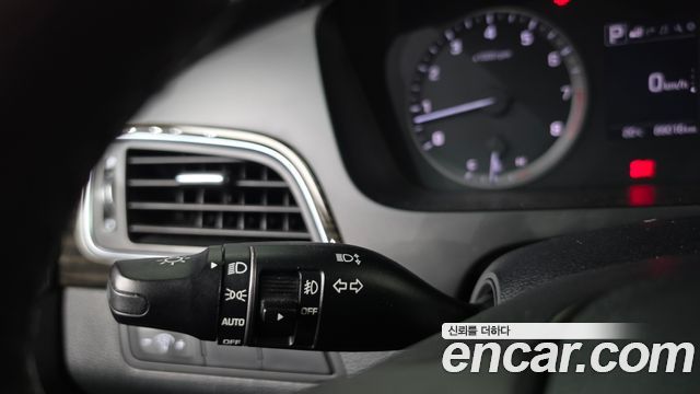 Hyundai Sonata 2016 — photo 26