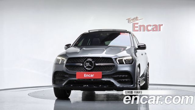 Mercedes-Benz GLE-Class 2022 — photo 3