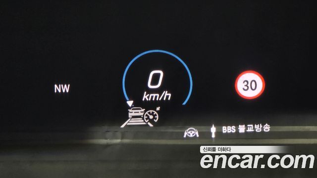 Mercedes-Benz GLE-Class 2022 — photo 34