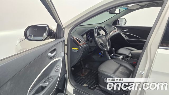 Hyundai Santafe 2016 — photo 13