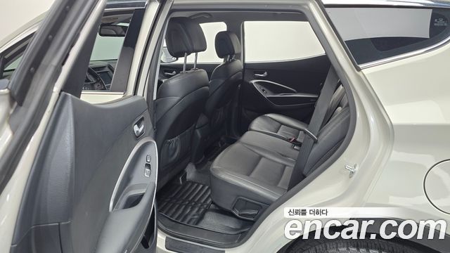 Hyundai Santafe 2016 — photo 17