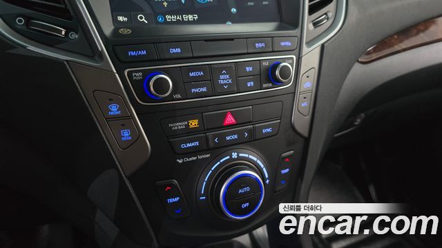 Hyundai Santafe 2016 — photo 31