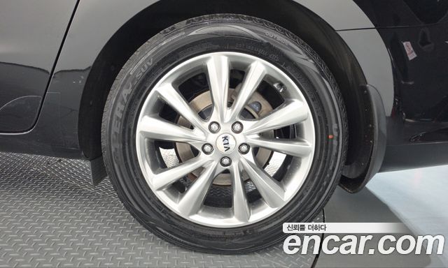 Kia Canival 2019 — photo 7