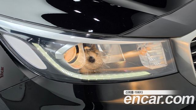 Kia Canival 2019 — photo 8