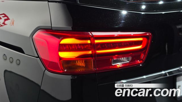 Kia Canival 2019 — photo 9