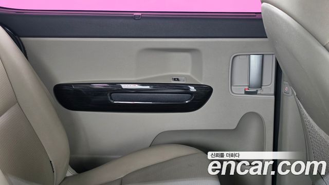 Kia Canival 2019 — photo 15
